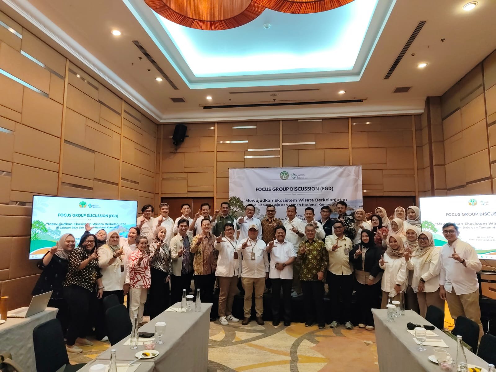 Partisipasi Kementerian Pariwisata dalam FGD "Mewujudkan Ekosistem Wisata Berkelanjutan di Labuan Bajo dan Taman Nasional Komodo" oleh Kementerian Kehutanan