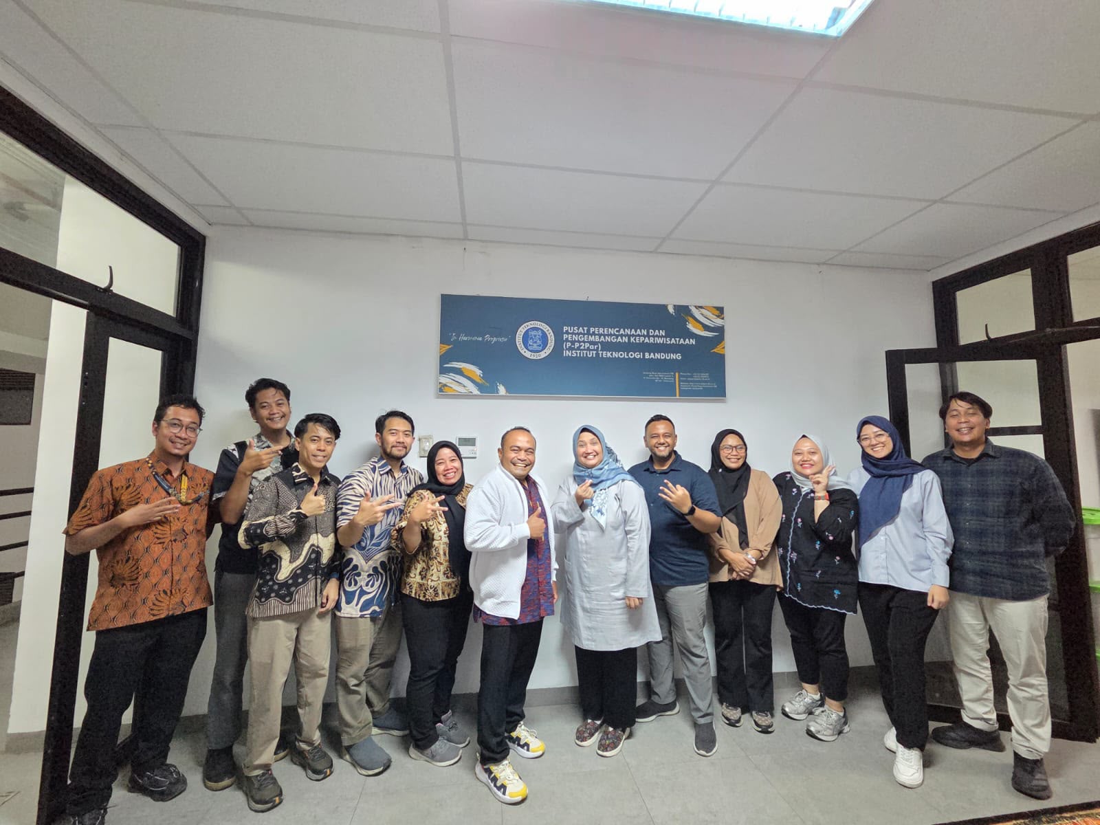 rapat pembahasan Revisi Permenpar Nomor 6 Tahun 2025 bersama P-P2Par ITB